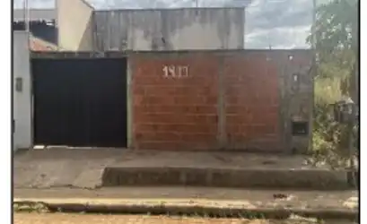 Casa em OEIRAS - PI