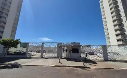 Apartamento em UBERLANDIA - MG