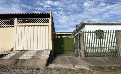 Casa em DIVINOPOLIS - MG