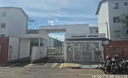 Apartamento em UBERLANDIA - MG