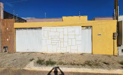 Casa em MOSSORO - RN
