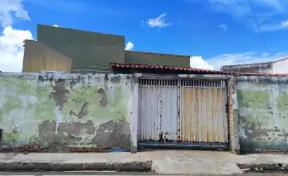 Casa em PIRACURUCA - PI