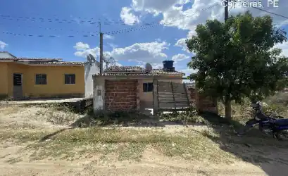 Casa em CAPOEIRAS - PE