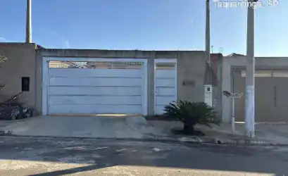 Casa em TAQUARITINGA - SP