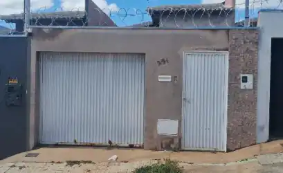 Casa em MONTES CLAROS - MG
