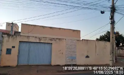 Casa em UBERLANDIA - MG