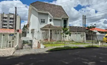 Casa em CURITIBA - PR