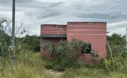 Casa em POCOES - BA