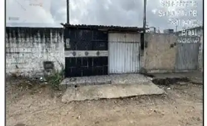 Casa em SANTA RITA - PB