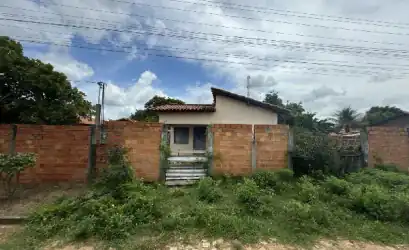 Casa em ALTOS - PI