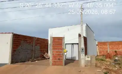 Casa em GUARA - SP