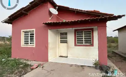 Casa em ALTOS - PI