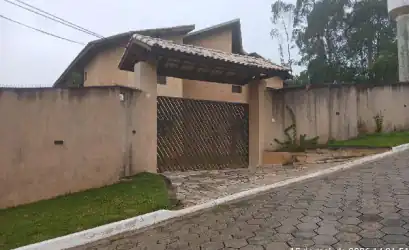 Prédio em MAIRINQUE - SP