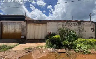 Casa em PADRE BERNARDO - GO