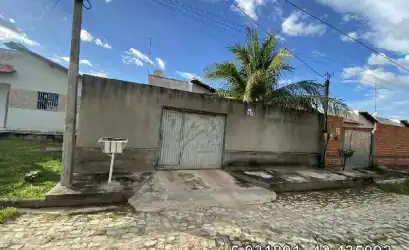 Casa em ALTOS - PI