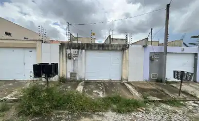 Casa em ITAITINGA - CE