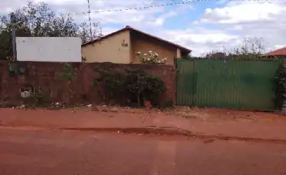 Casa em PADRE BERNARDO - GO