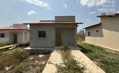 Casa em ALTOS - PI