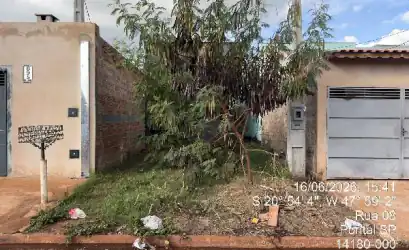 Casa em PONTAL - SP