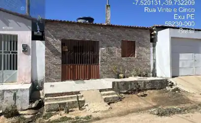 Casa em EXU - PE