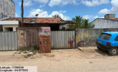 Casa em SANTA RITA - PB