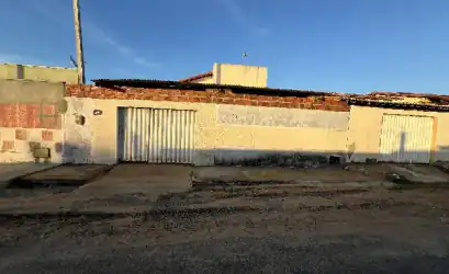 Casa em CARNAUBAIS - RN