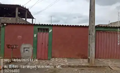 Casa em MATOZINHOS - MG