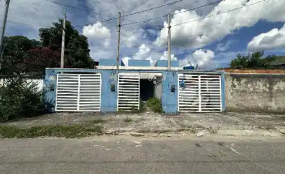 Casa em NOVA IGUACU - RJ