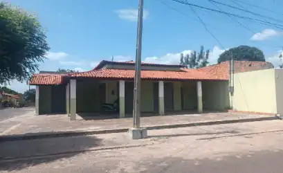 Comercial em PIRACURUCA - PI