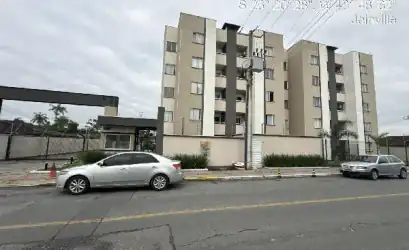 Apartamento em JOINVILLE - SC