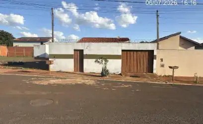 Casa em GUAIRA - SP