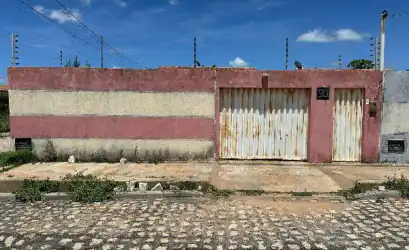 Casa em MOSSORO - RN