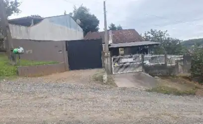 Casa em JOINVILLE - SC