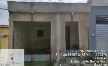 Casa em BEZERROS - PE