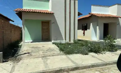 Casa em ALTOS - PI