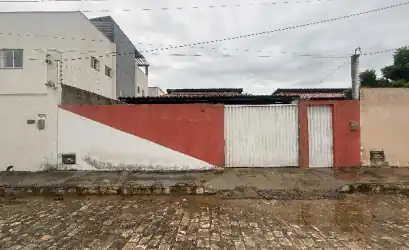 Casa em MOSSORO - RN