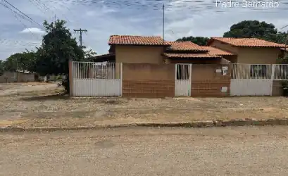 Casa em PADRE BERNARDO - GO