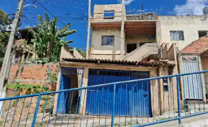 Casa em MUTUM - MG