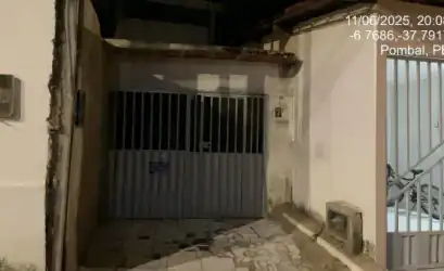 Casa em POMBAL - PB
