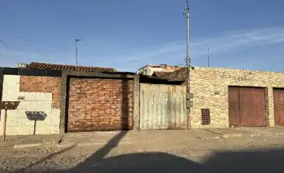 Casa em DIVINOPOLIS - MG