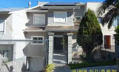 Casa em PORTO ALEGRE - RS