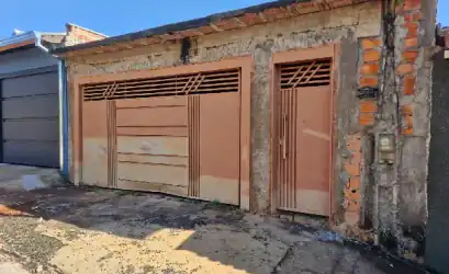 Casa em LUIS ANTONIO - SP