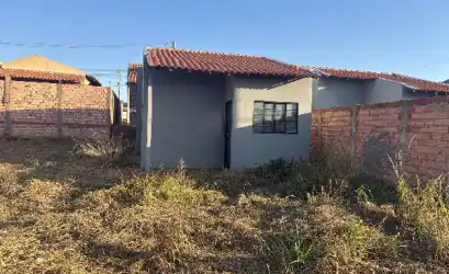 Casa em CANITAR - SP