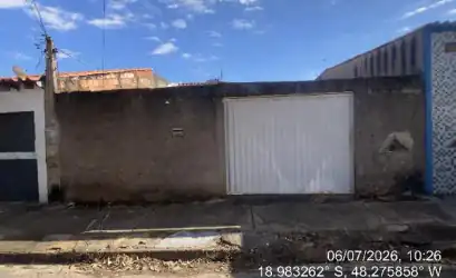 Casa em UBERLANDIA - MG