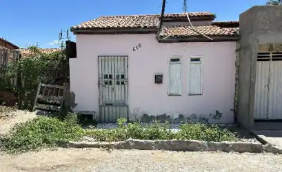 Casa em IACU - BA