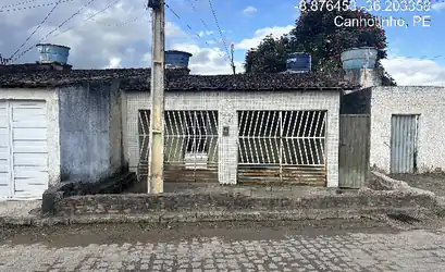 Casa em CANHOTINHO - PE