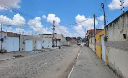 Casa em PACATUBA - CE