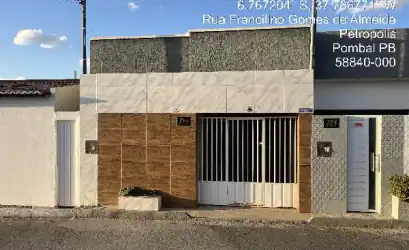Casa em POMBAL - PB