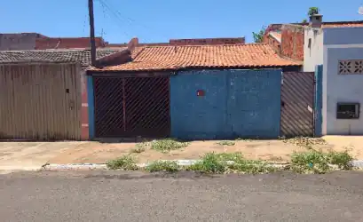Casa em OURINHOS - SP