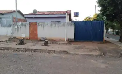 Casa em PADRE BERNARDO - GO